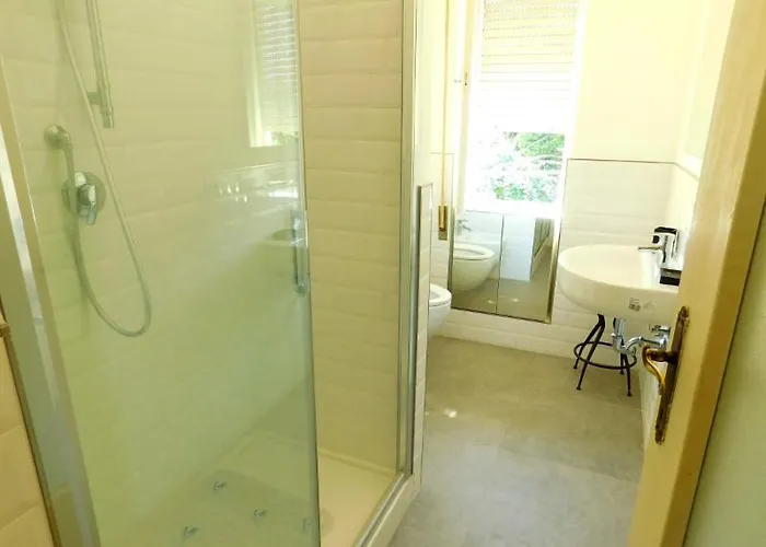 Silent Apartment, Апартаменты